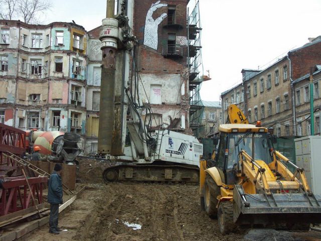 Реконструкция жилого дома с устройством подземной автостоянки в Печатниковом переулке