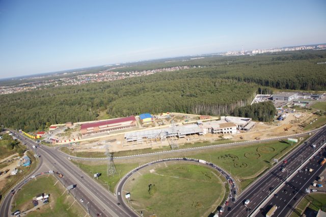 Многофункциональный комплекс «Пеликан-Авто» на пересечении МКАД и Алтуфьевского шоссе